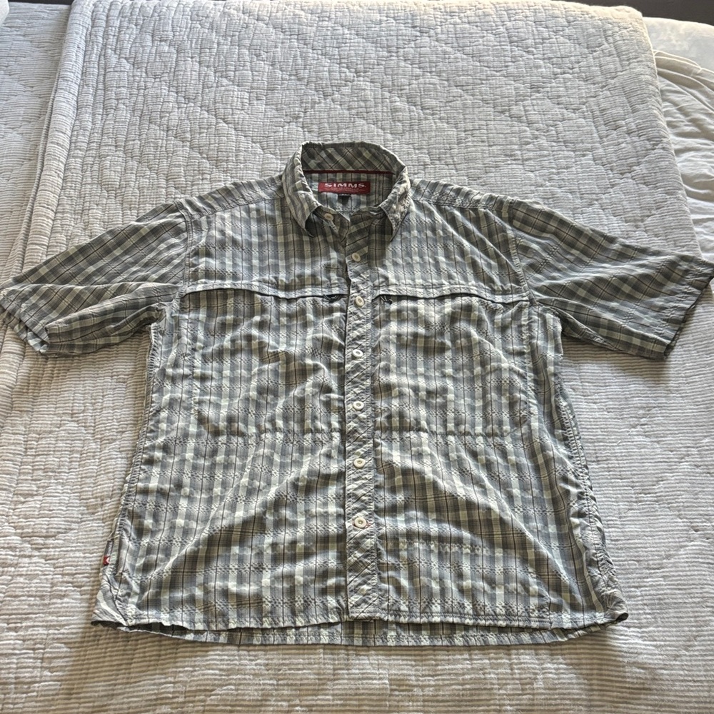 Simms Men's Gray/Green Plaid Button Down Shirt